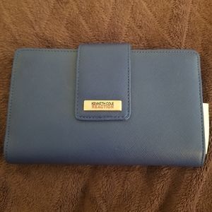 Kenneth cole reaction